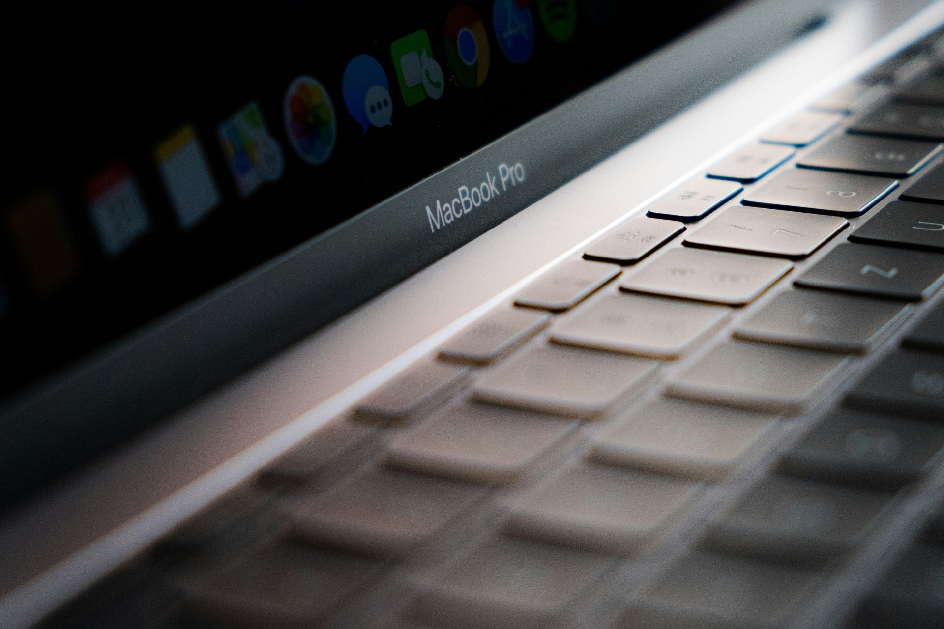 MacBook Pro (4)