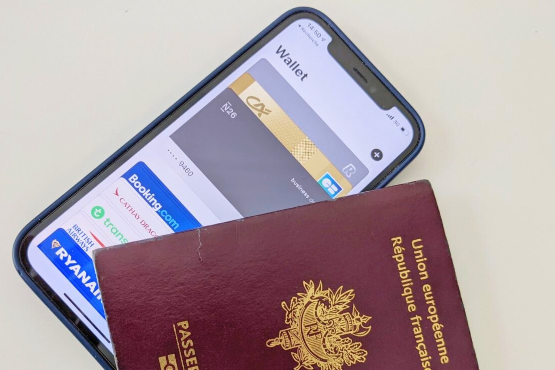 Passeport wallet iPhone min