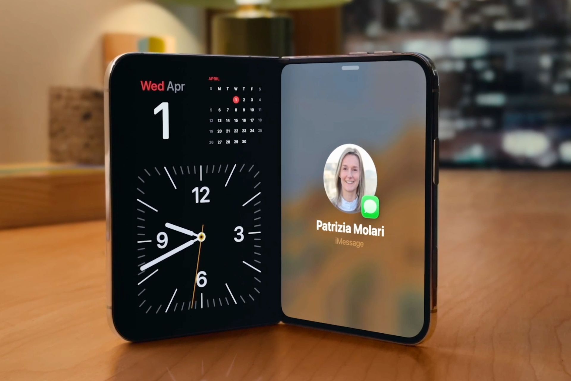 iPhone Duo posé ouvert